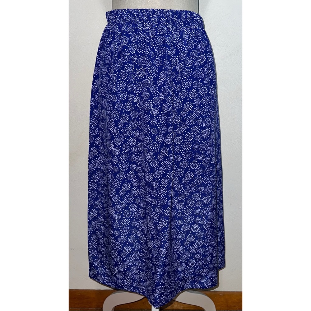 Vintage Blue & White Floral Skirt Set - Picture 6 of 13